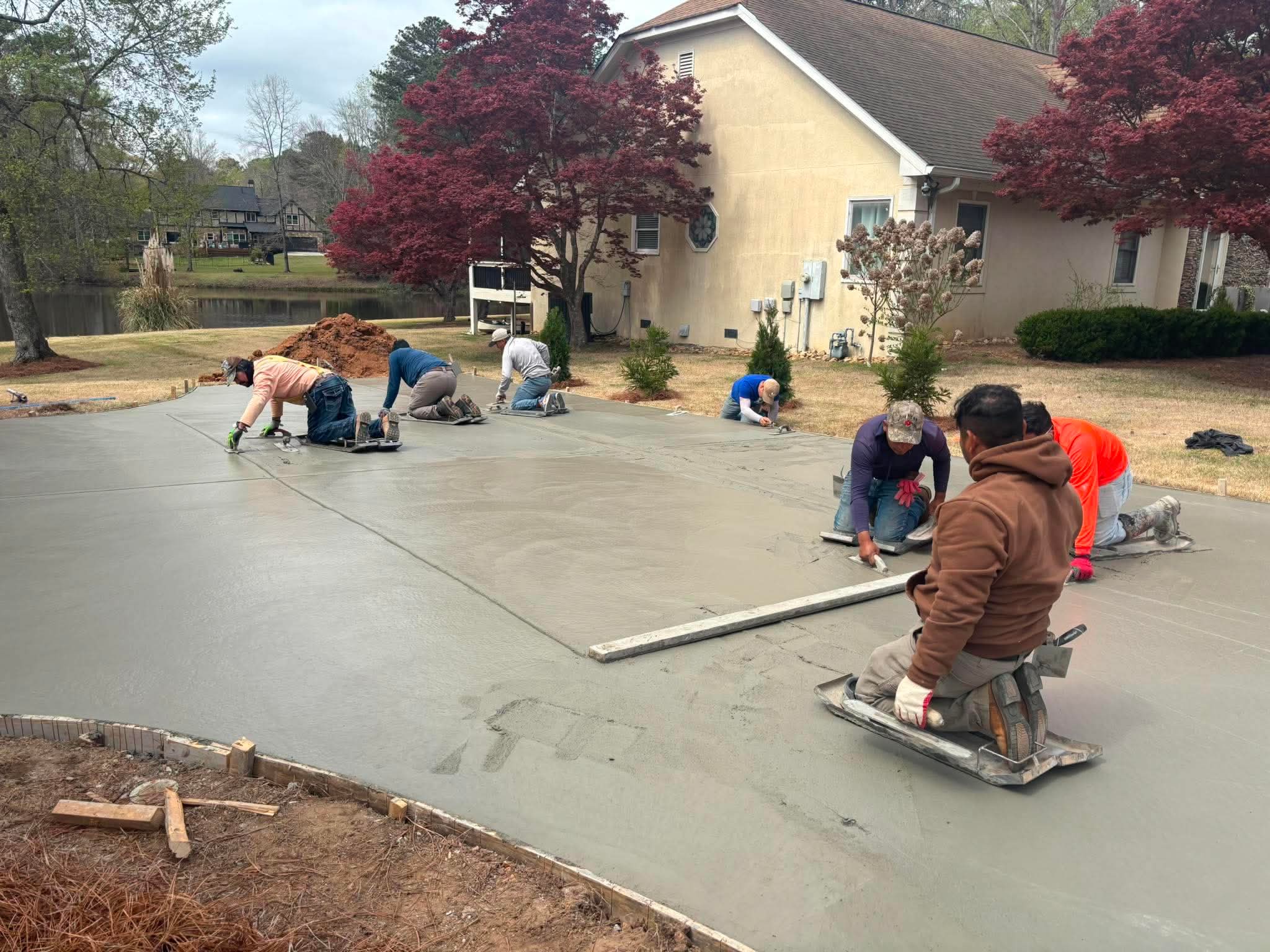 Concrete crew working on a residential project
