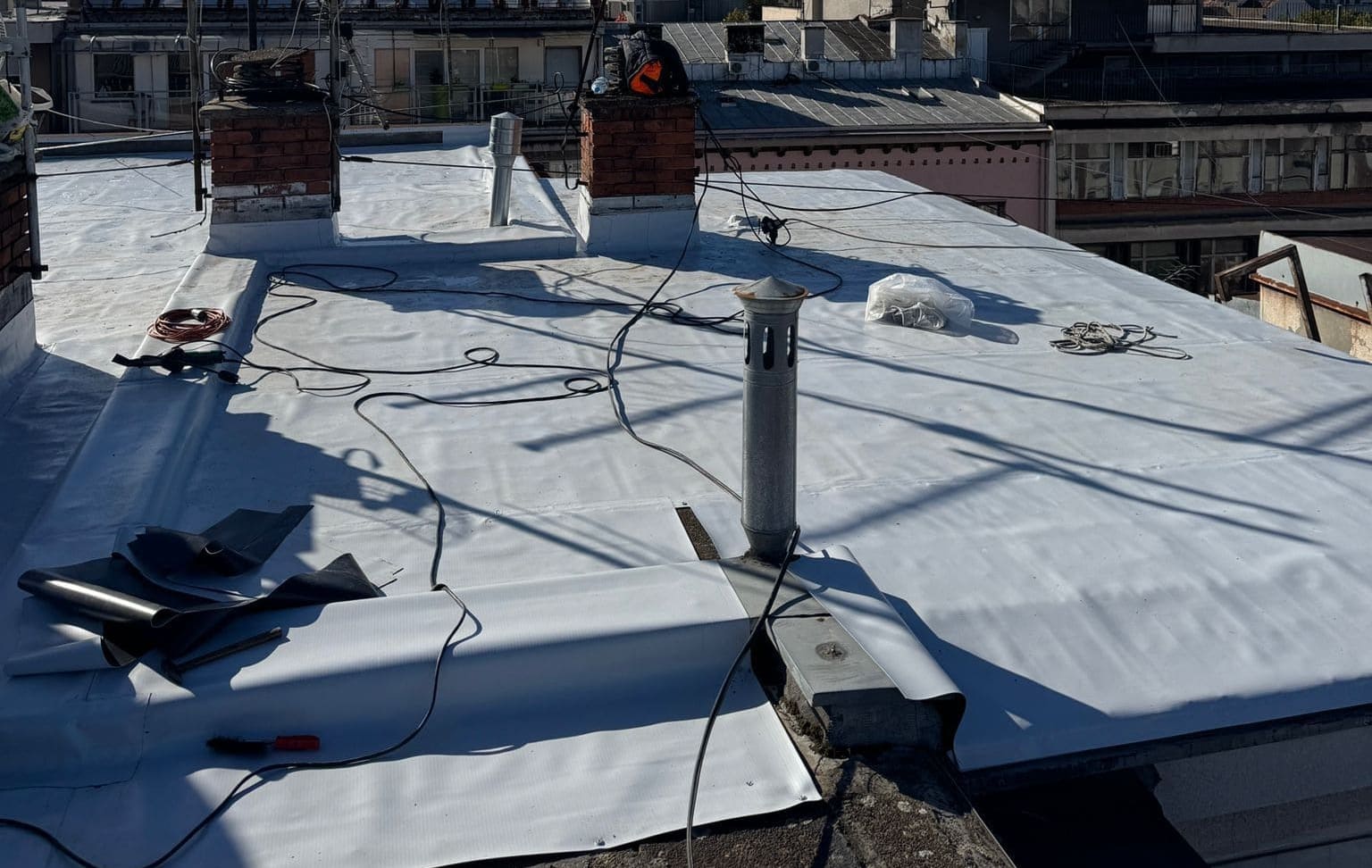 Izrada hidroizolacije postavljanjem i varenjem PVC membrane in Srbija