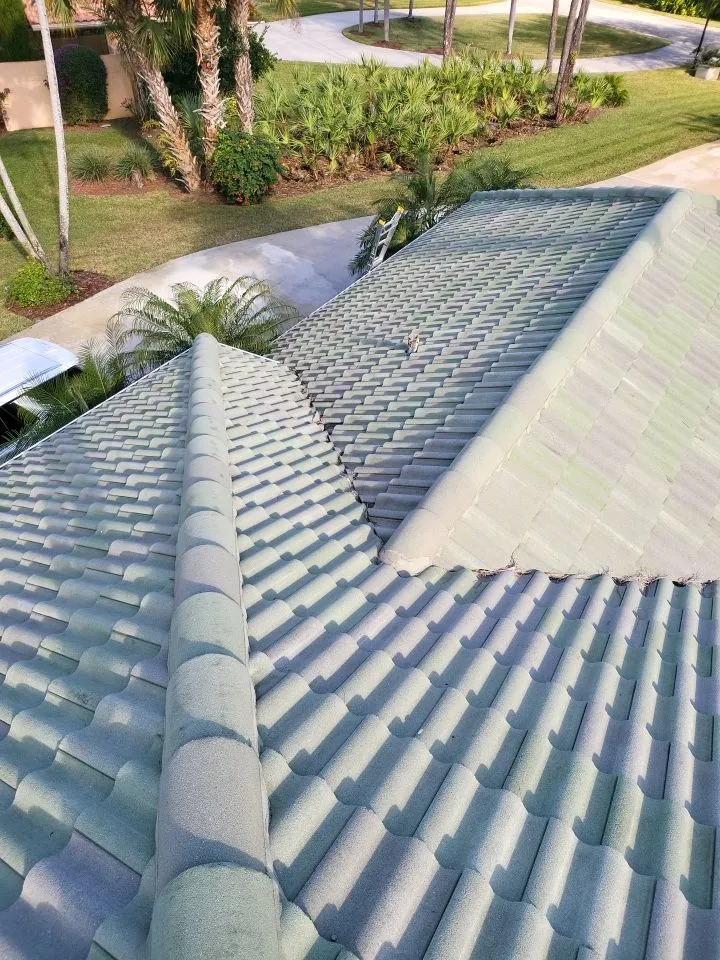 Aging tile roof before replacement