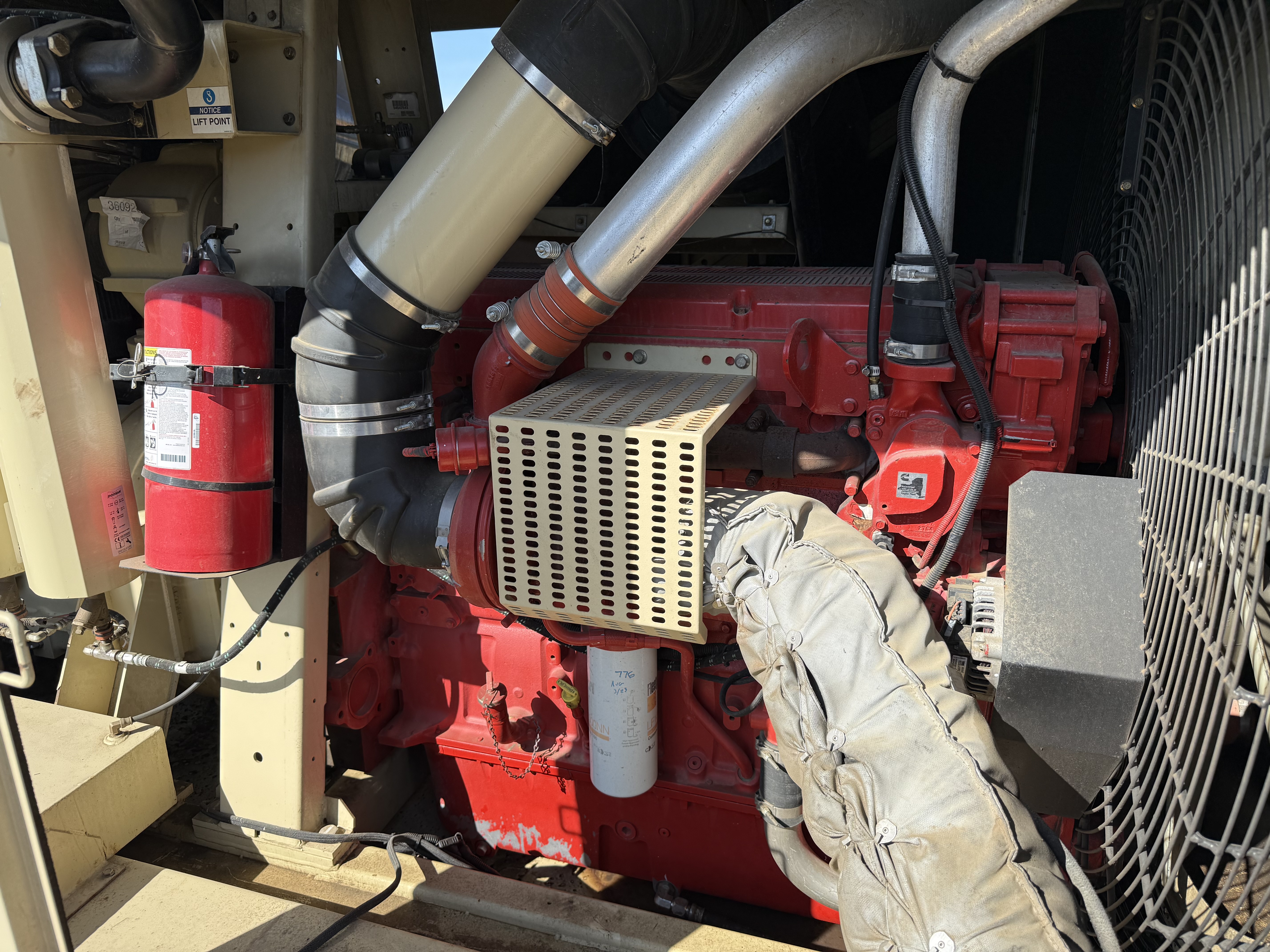 2014 Doosan HP1600 Portable Air Compressor - Image 10