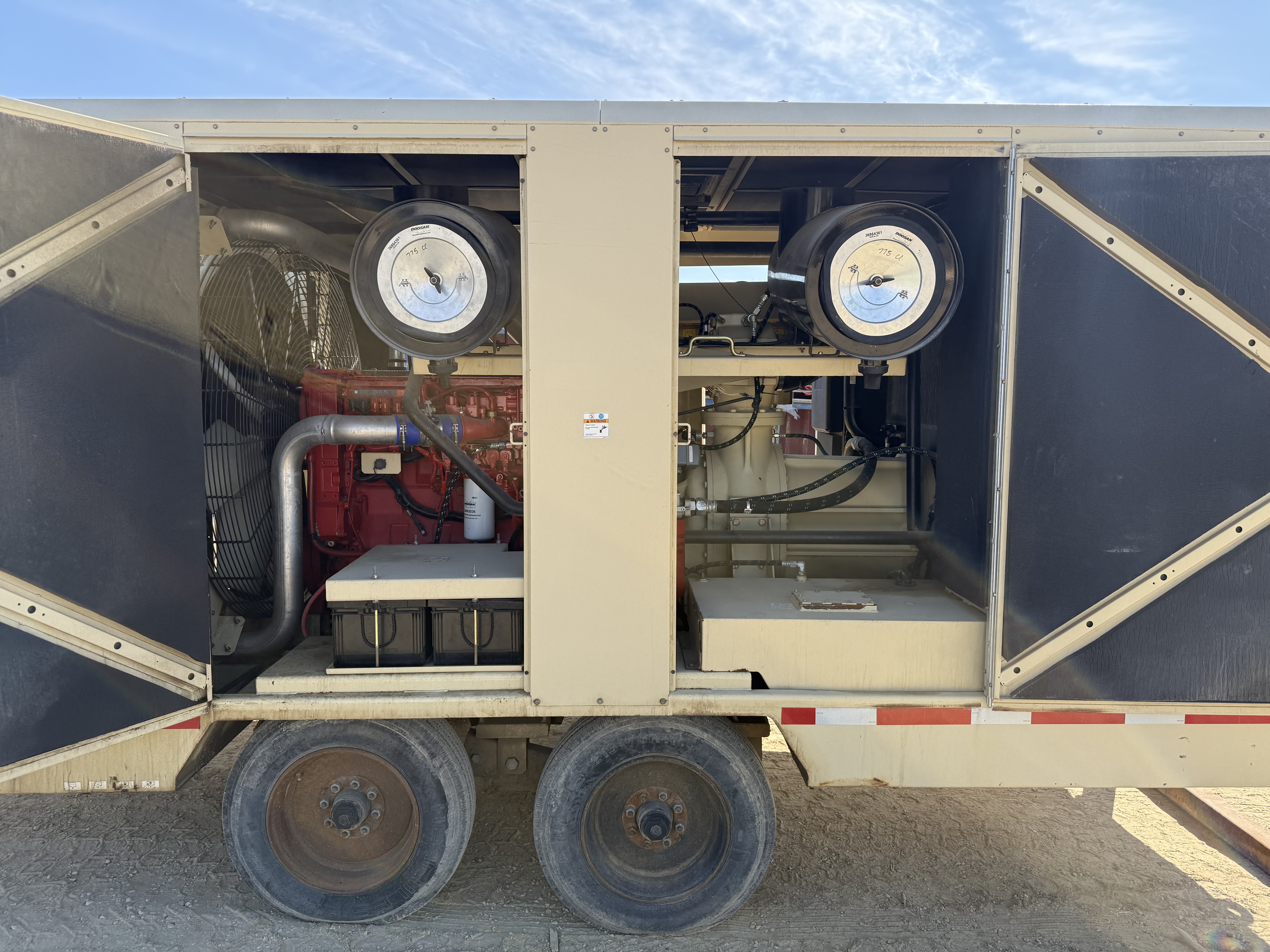 2014 Doosan HP1600 Portable Air Compressor - Image 8