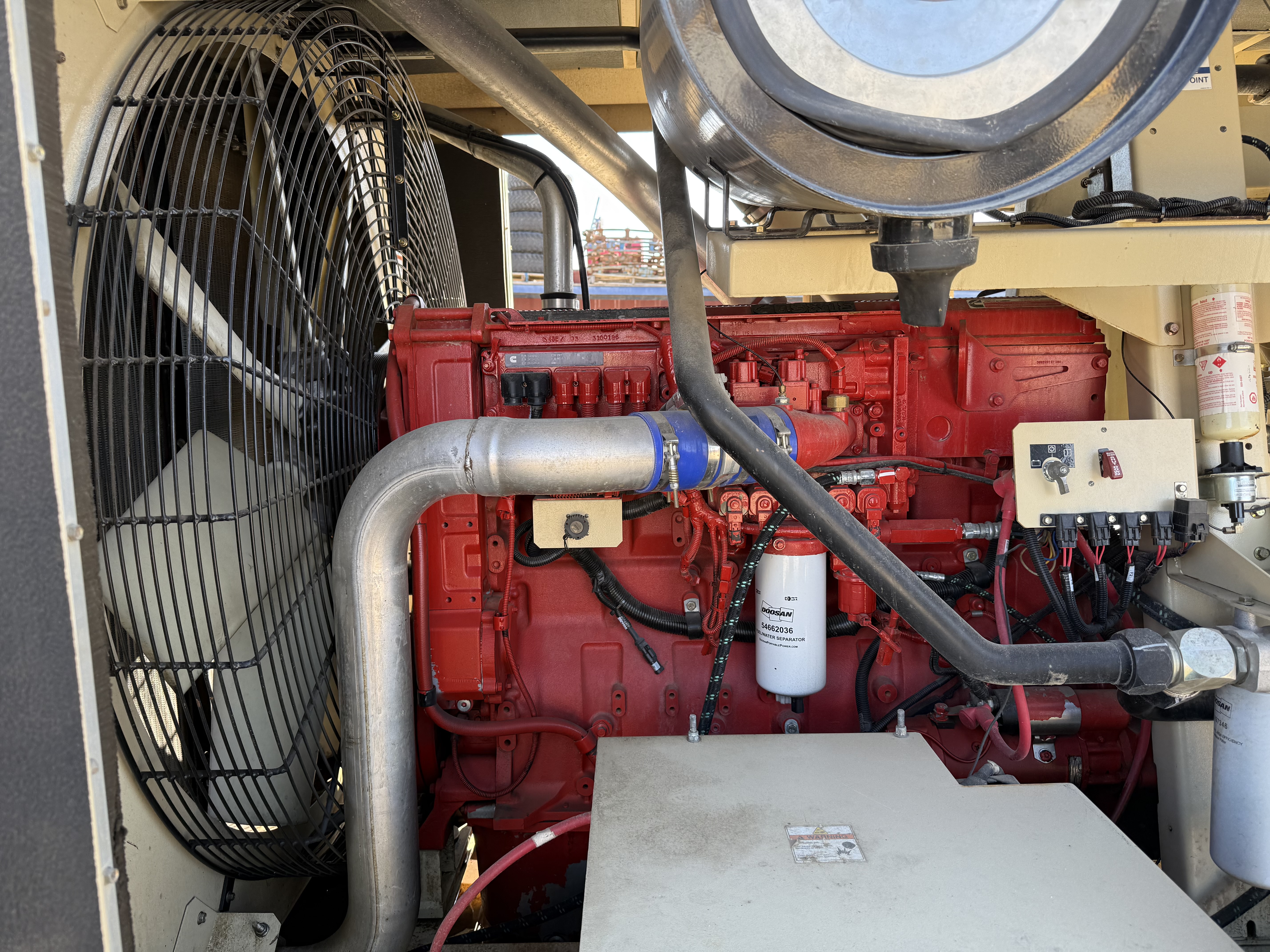 2014 Doosan HP1600 Portable Air Compressor - Image 9