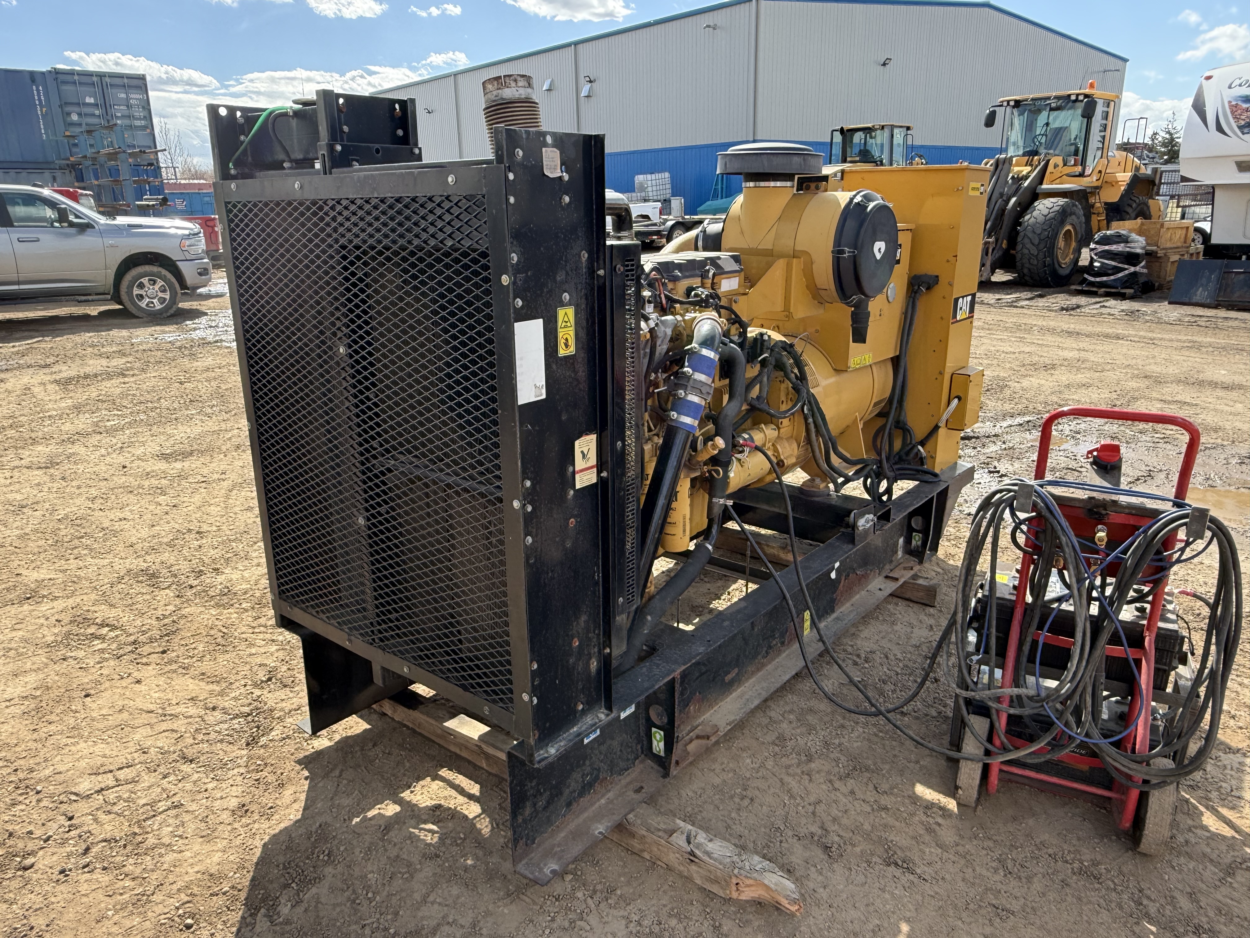 Skid Mounted CAT 275 kW Genset, C9 Engine - Image 3