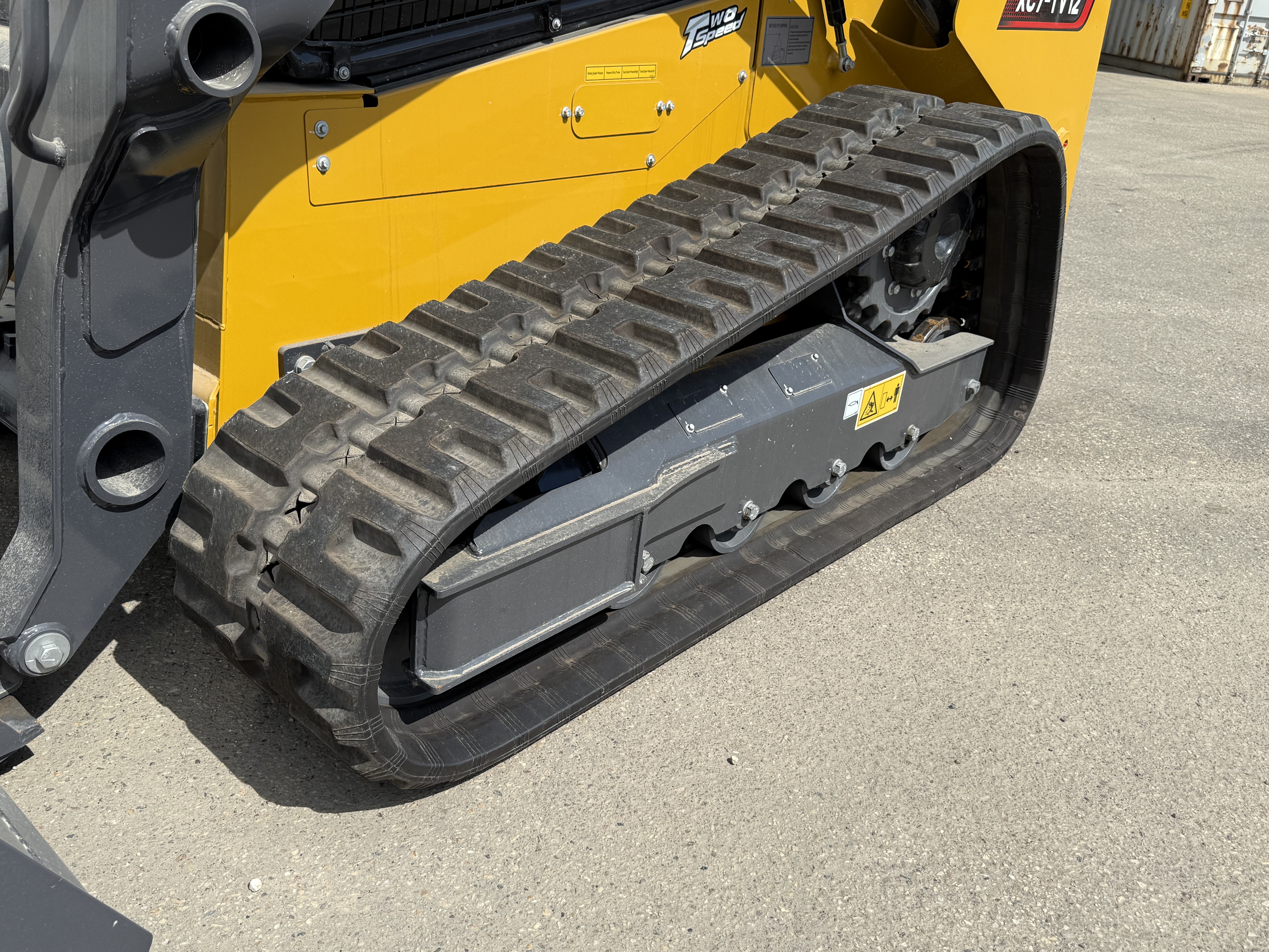 2026 XCMG XC7-TV12 Compact Track Loader - Image 22