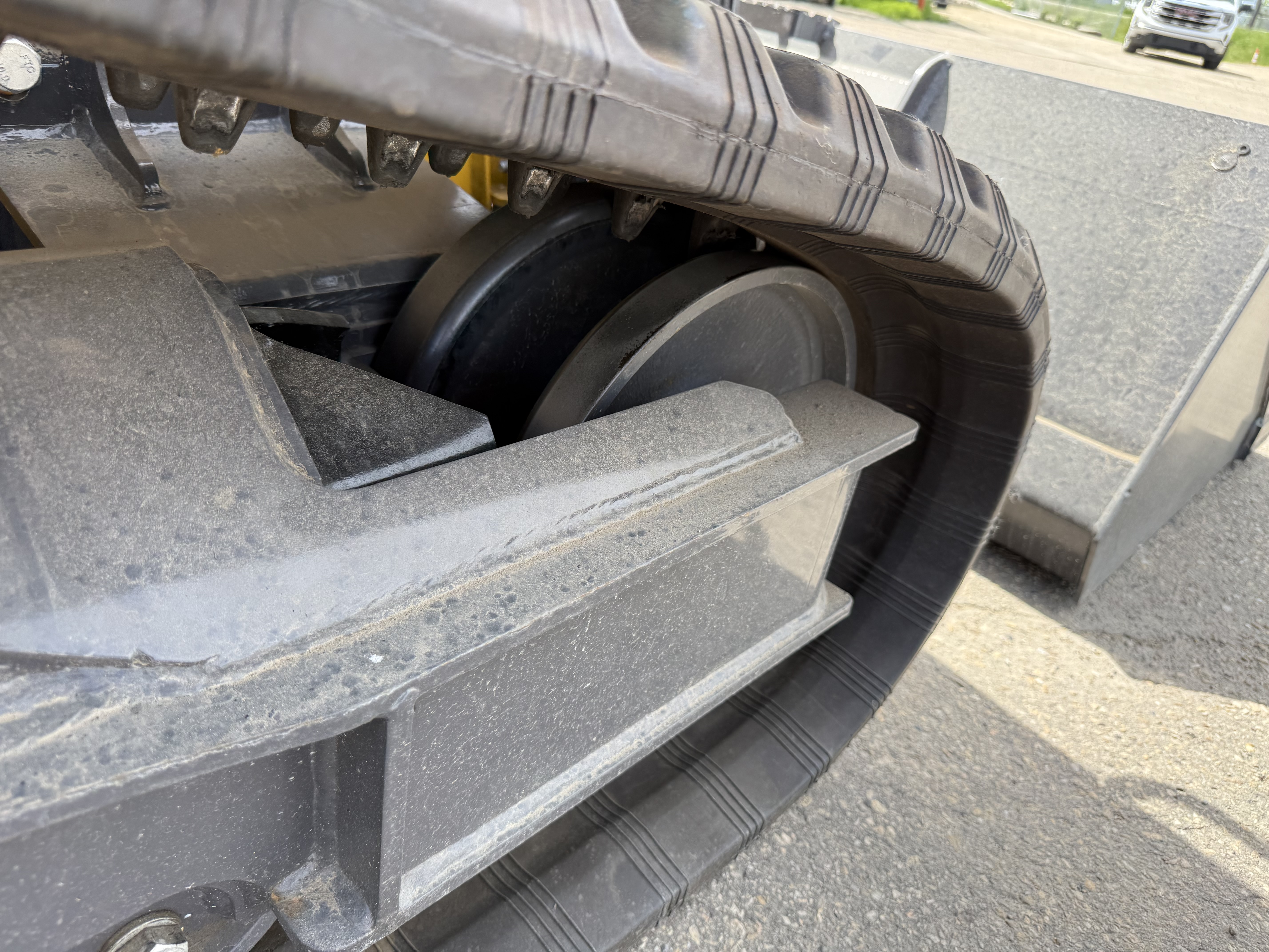 2026 XCMG XC7-TV12 Compact Track Loader - Image 29