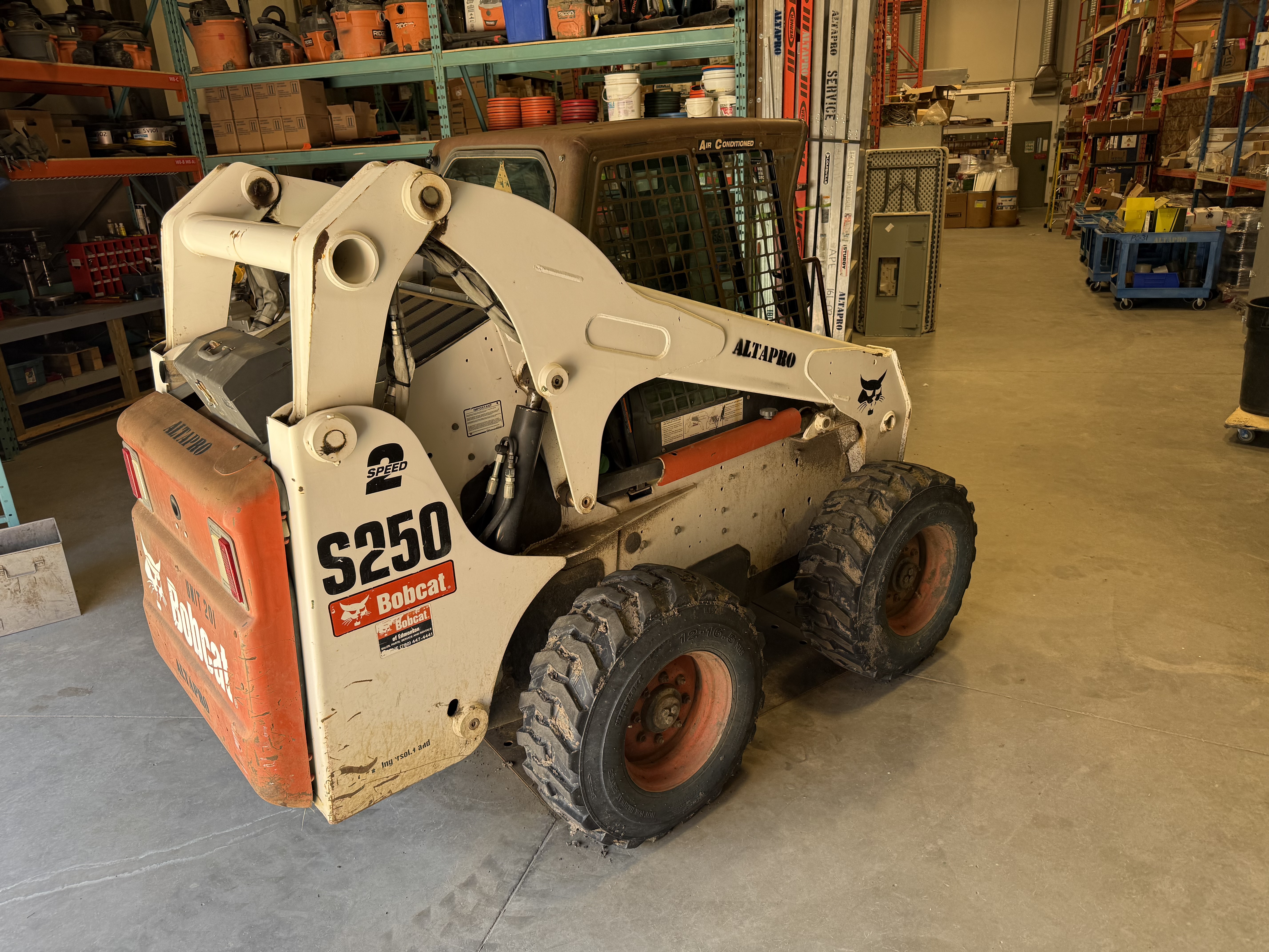 2007 Bobcat S250 Skid Steer Loader - Image 3