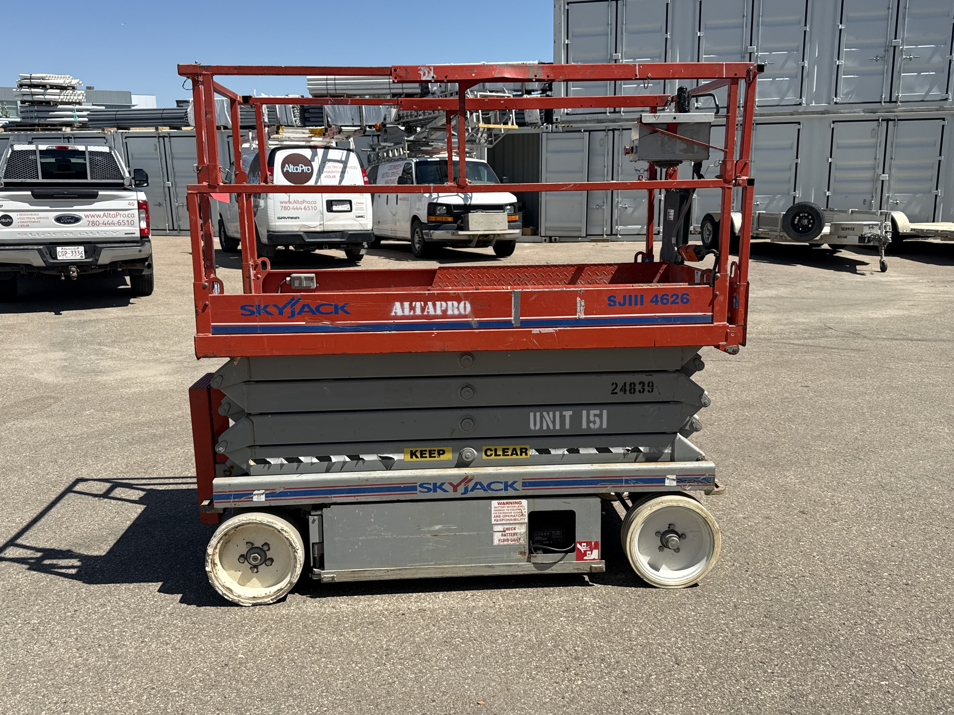 2005 SKYJACK SJIII4626 Electric Scissor Lift - Image 6