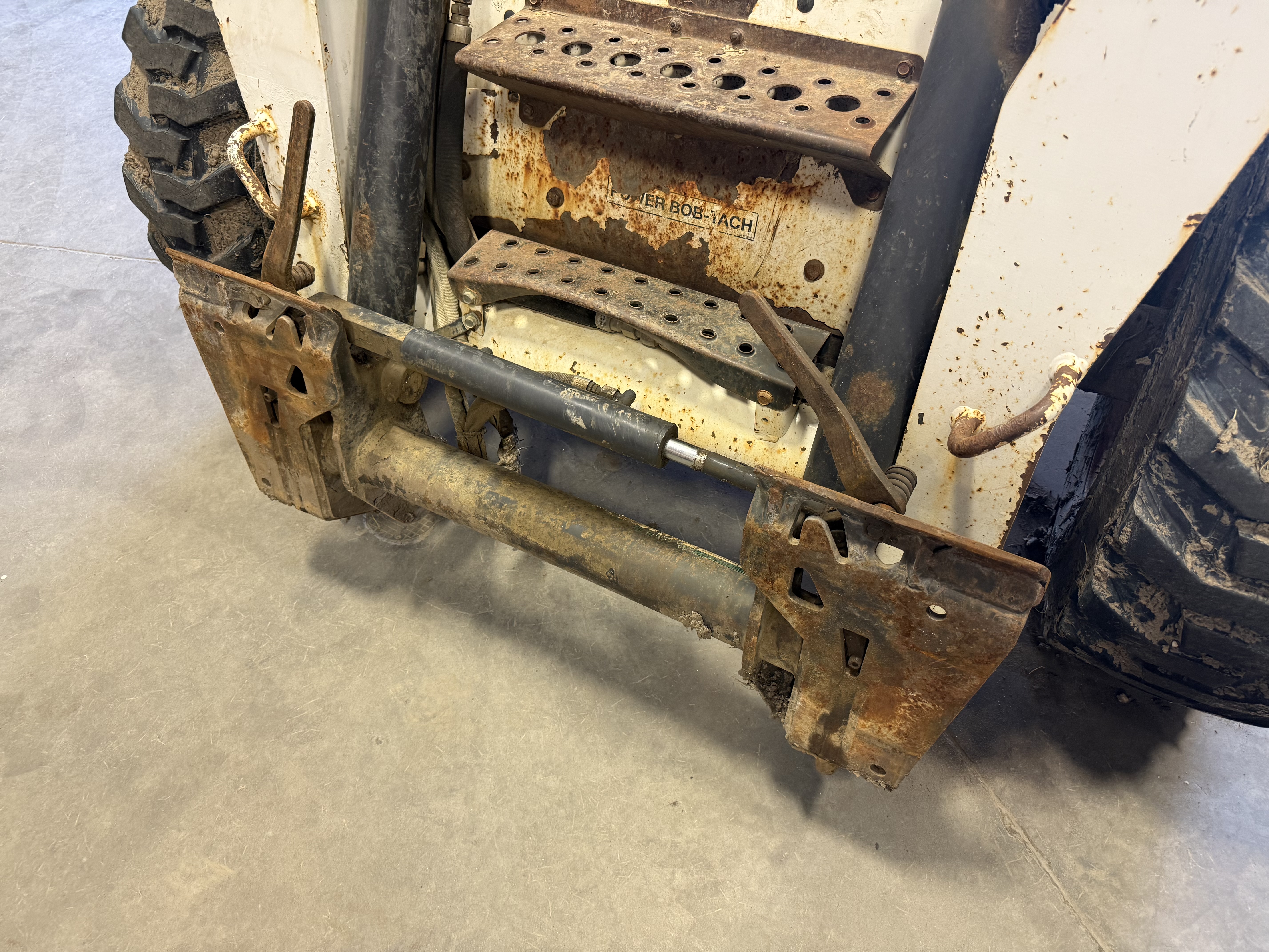 2007 Bobcat S250 Skid Steer Loader - Image 11