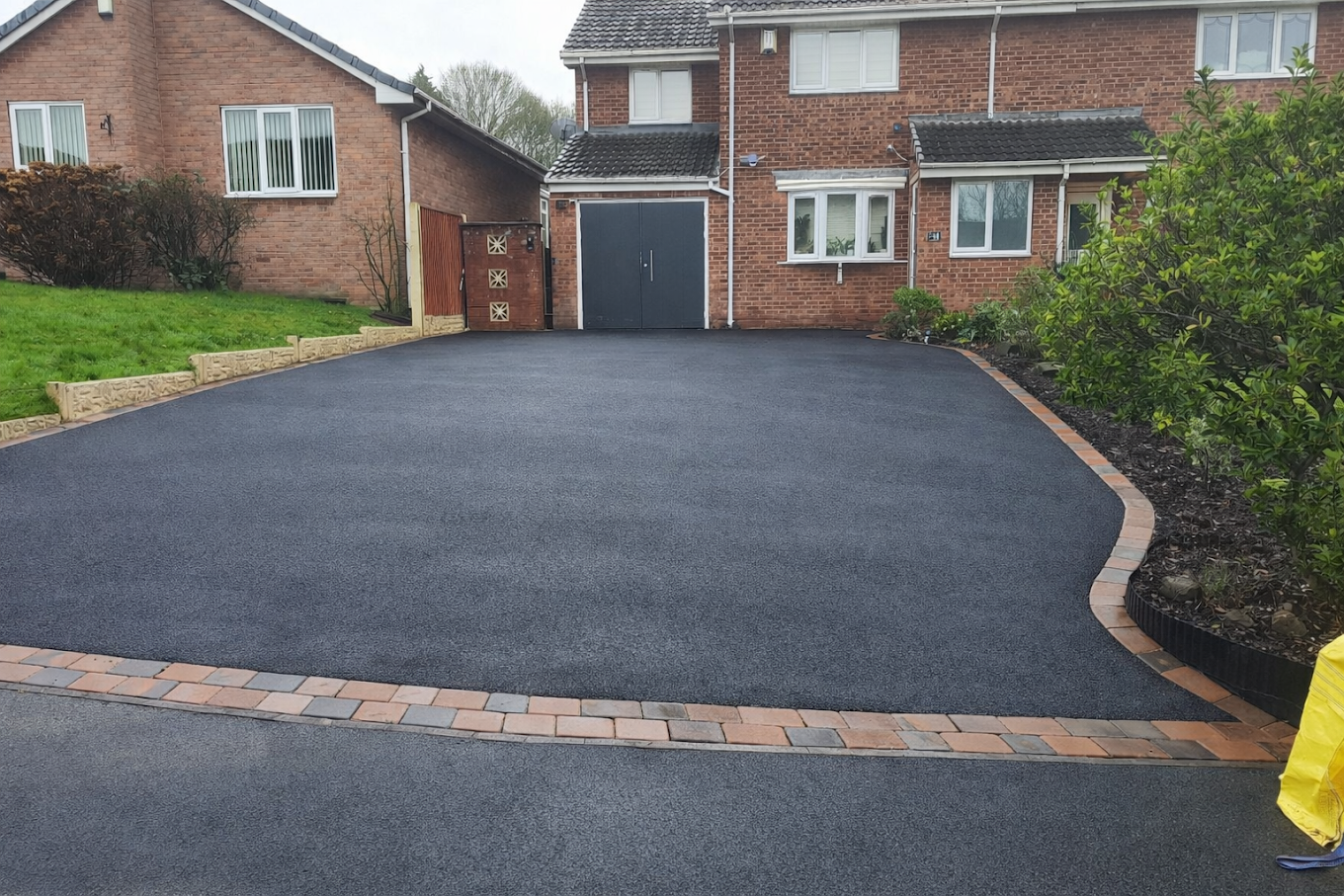 Recent tarmac driveway project