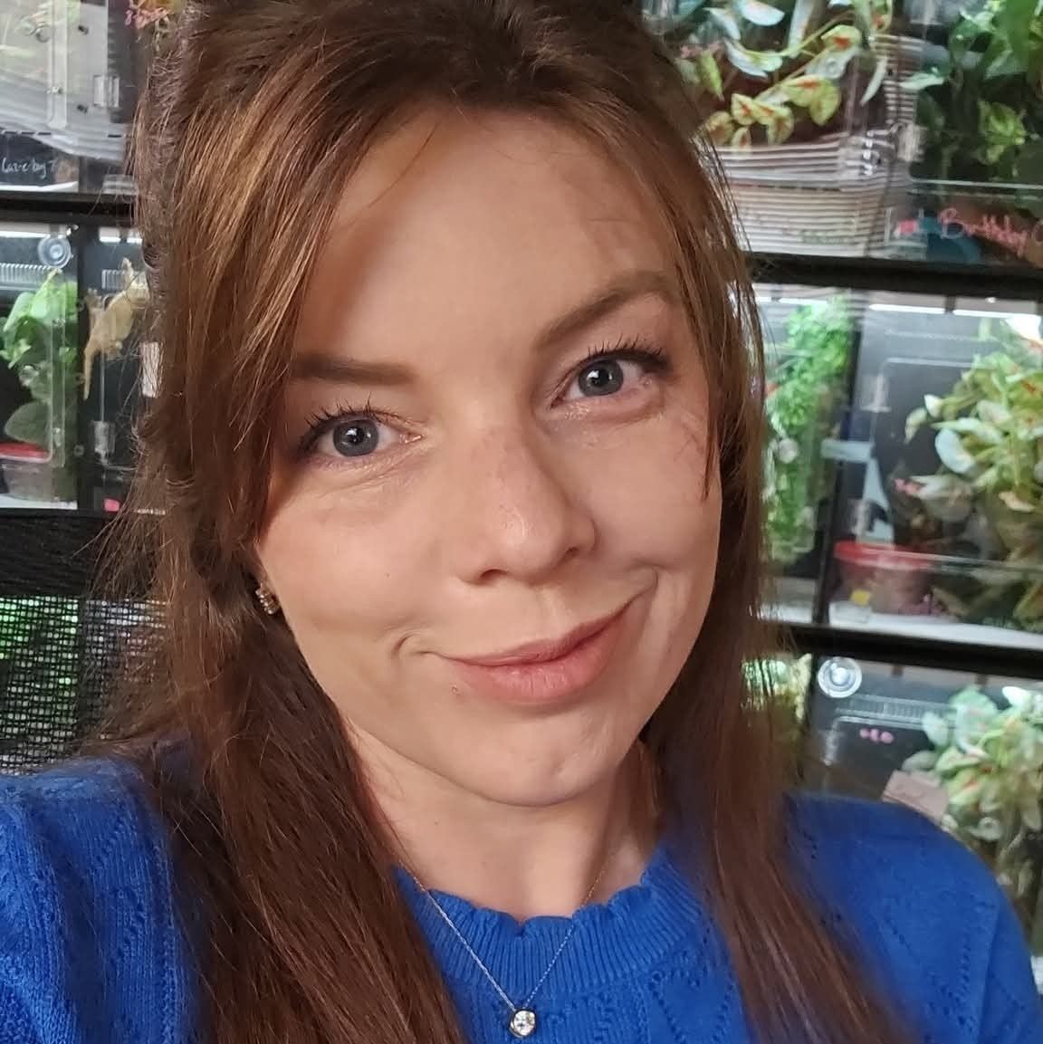 Founder of YetiGex with gecko enclosures