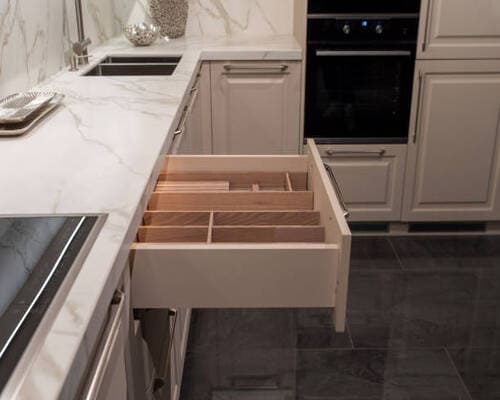  Modern European Kitchen