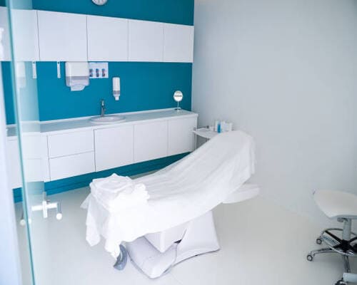  Modern European Kitchen