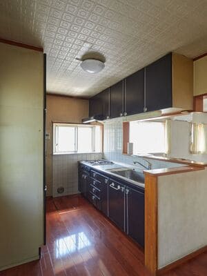 {{ custom_values.service_2 }} in {{custom_values.area_2})