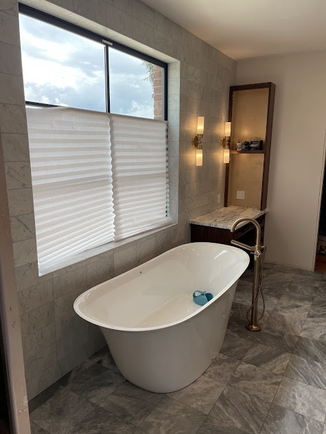 Custom Showers & Tubs