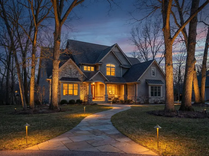 Landscape Lighting Installation Oakland County MI | Elowsky | Elowsky Lawn Services