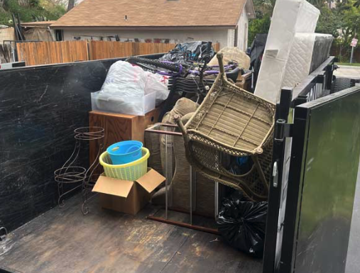 How Adams Equipment Rentals Handles Dump Trailer for Junk