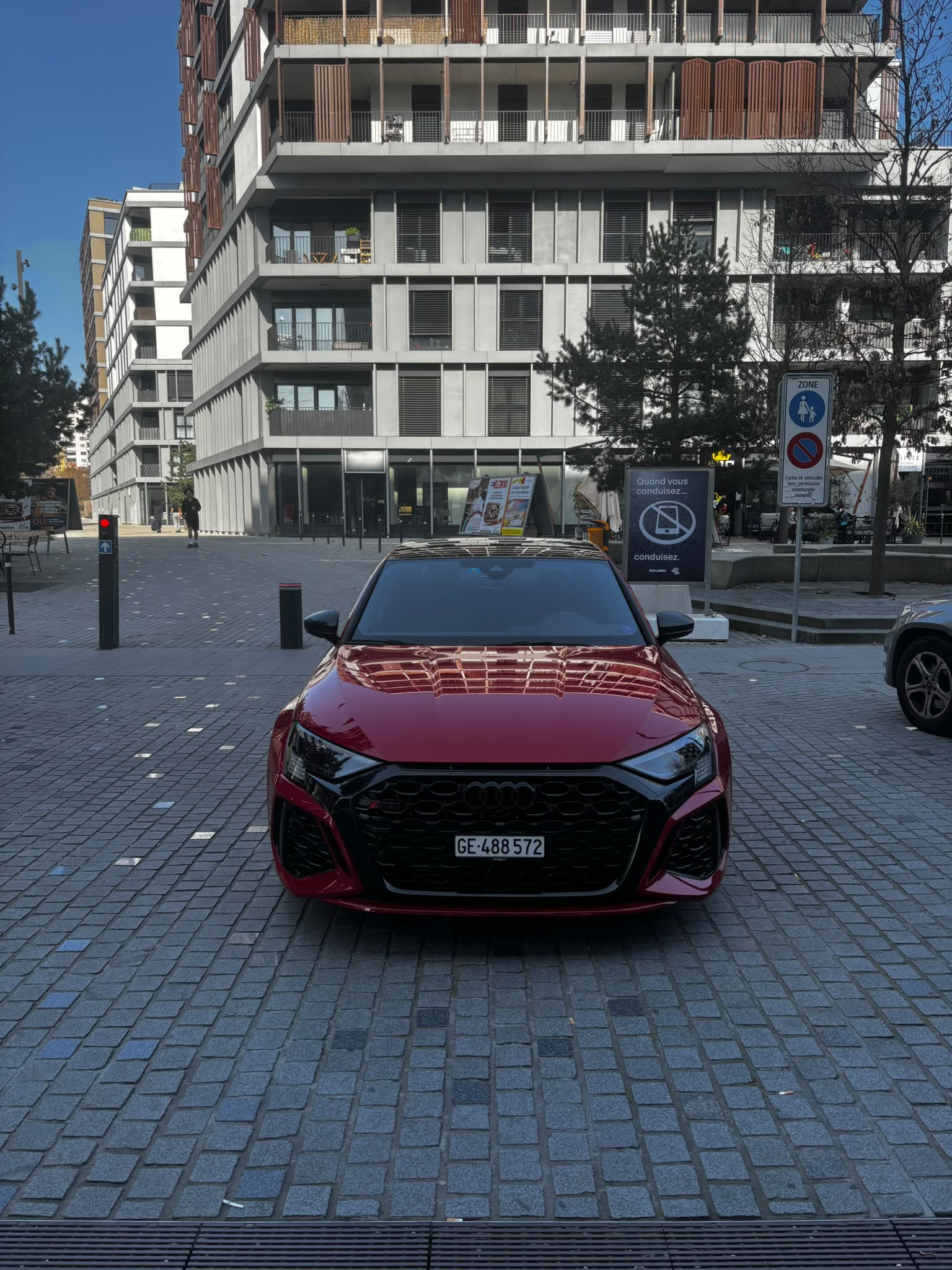 Audi RS3 disponible à la location chez DK Approved