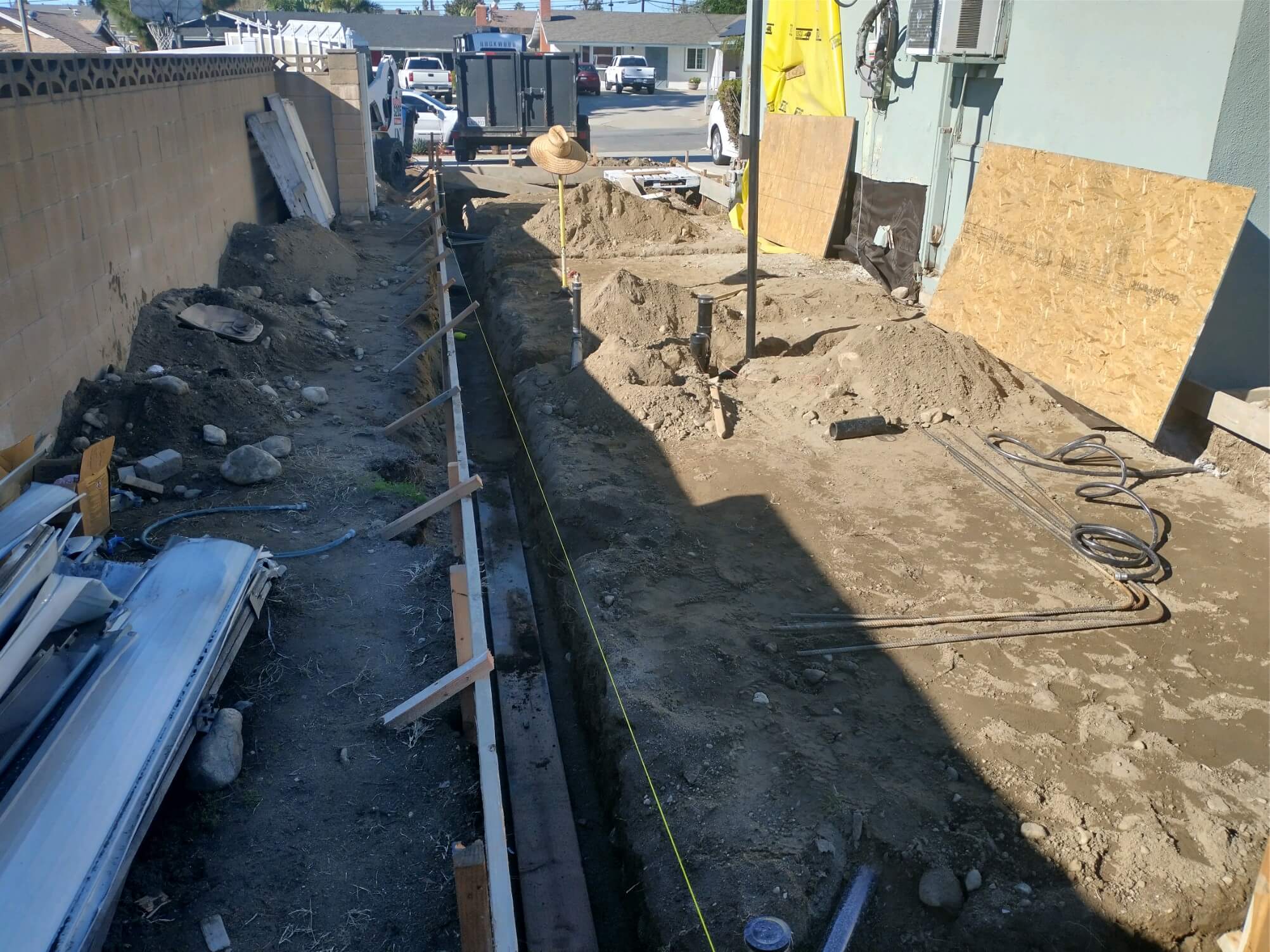 Ontario — foundation trench excavation with formwork and alignment string