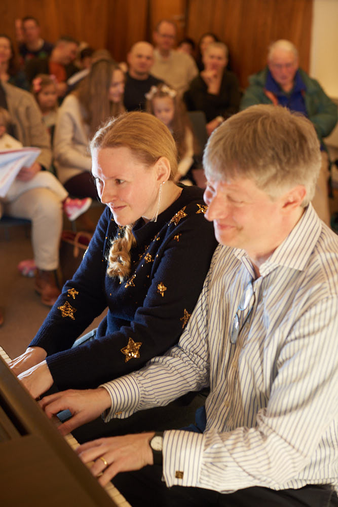 Piano lessons for kids