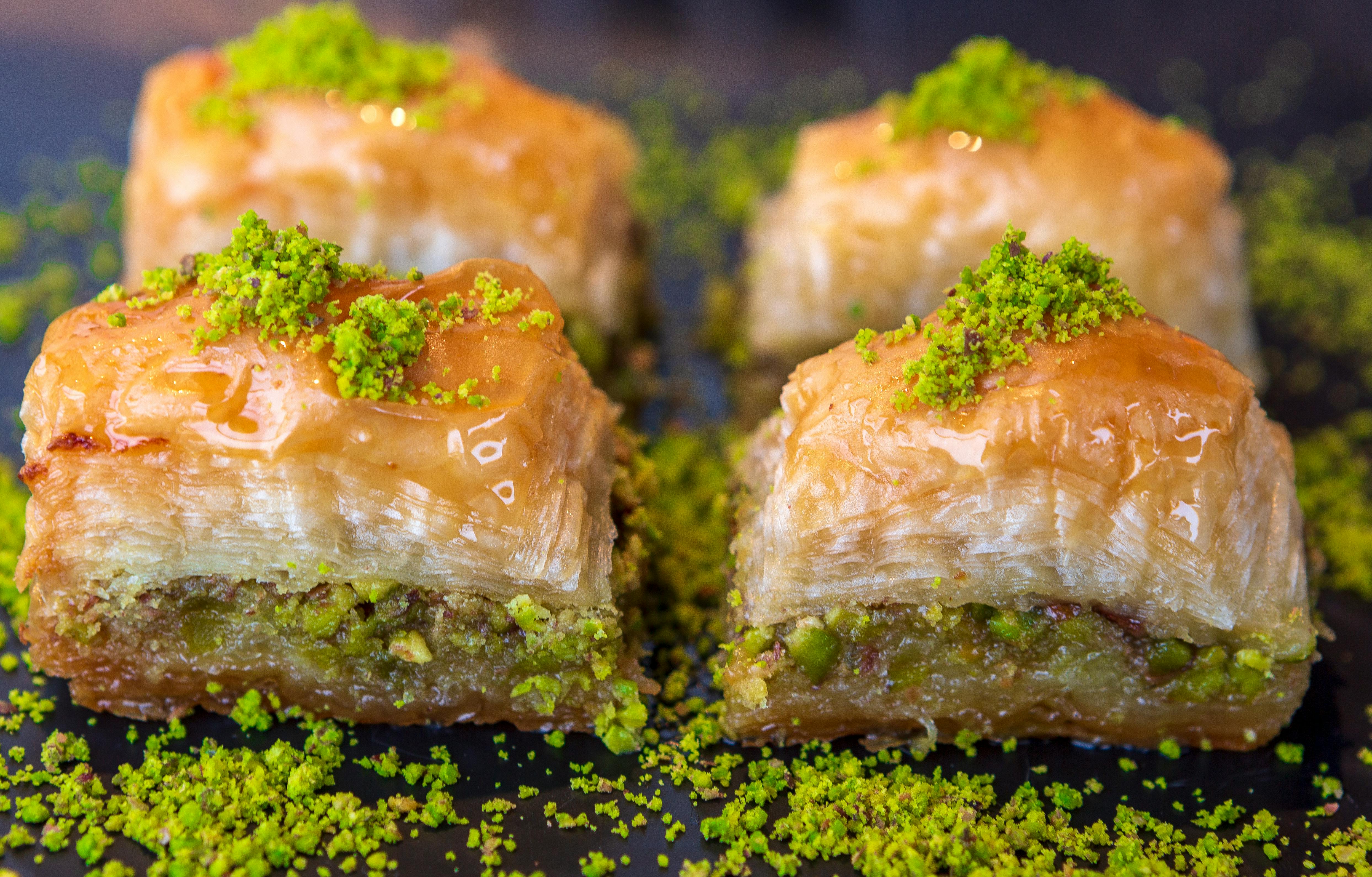 Baklava Pistachio Walnut