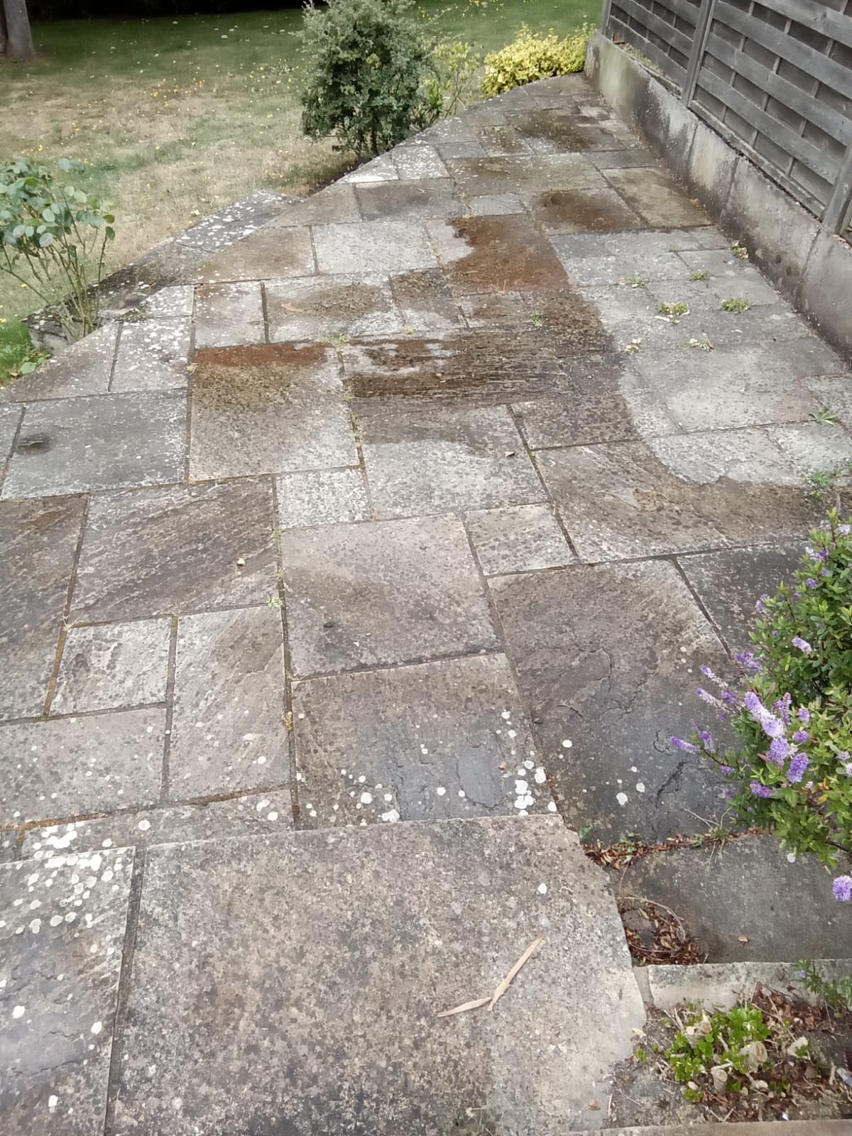 Before exterior cleaning – dirty and stained surfaces