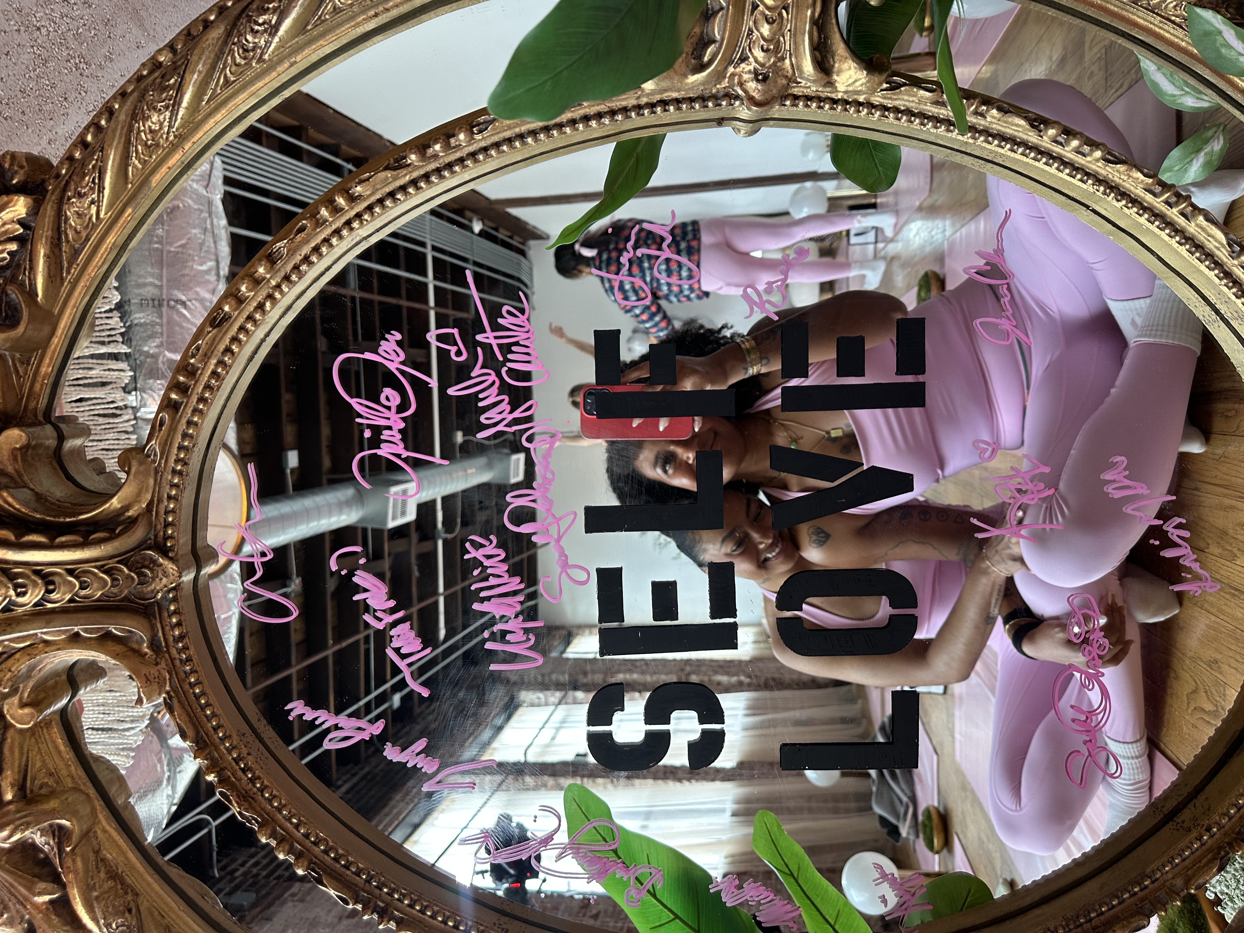 Neutral Moon birthday soirée