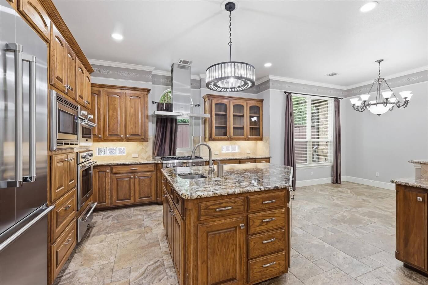 Kitchen storage