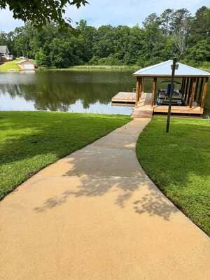 {{ custom_values.service_3 }} in {{custom_values.area_3})