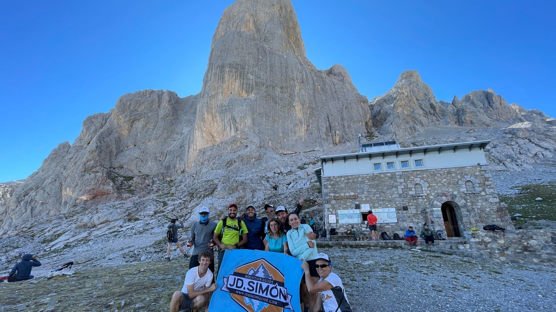 Fotografía de la expedición Anillo de Picos