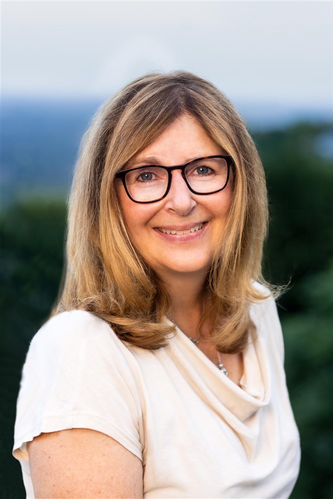 Portrait of Tracy Doyle