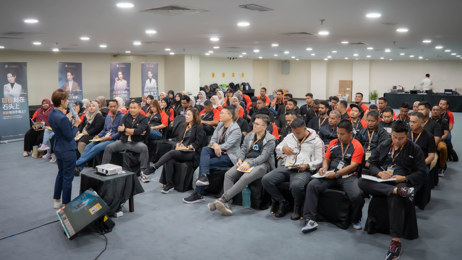 雪儿院长_HRDF团建不只为了好玩