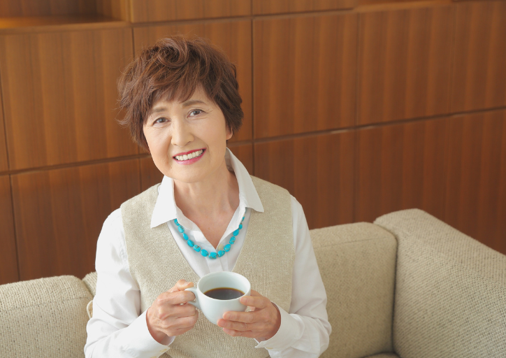 Getting decluttering help means slow and steady progress Getting decluttering help means slow and steady progress