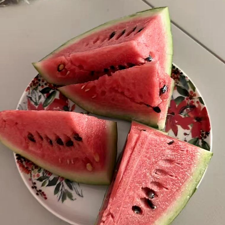 切开的西瓜