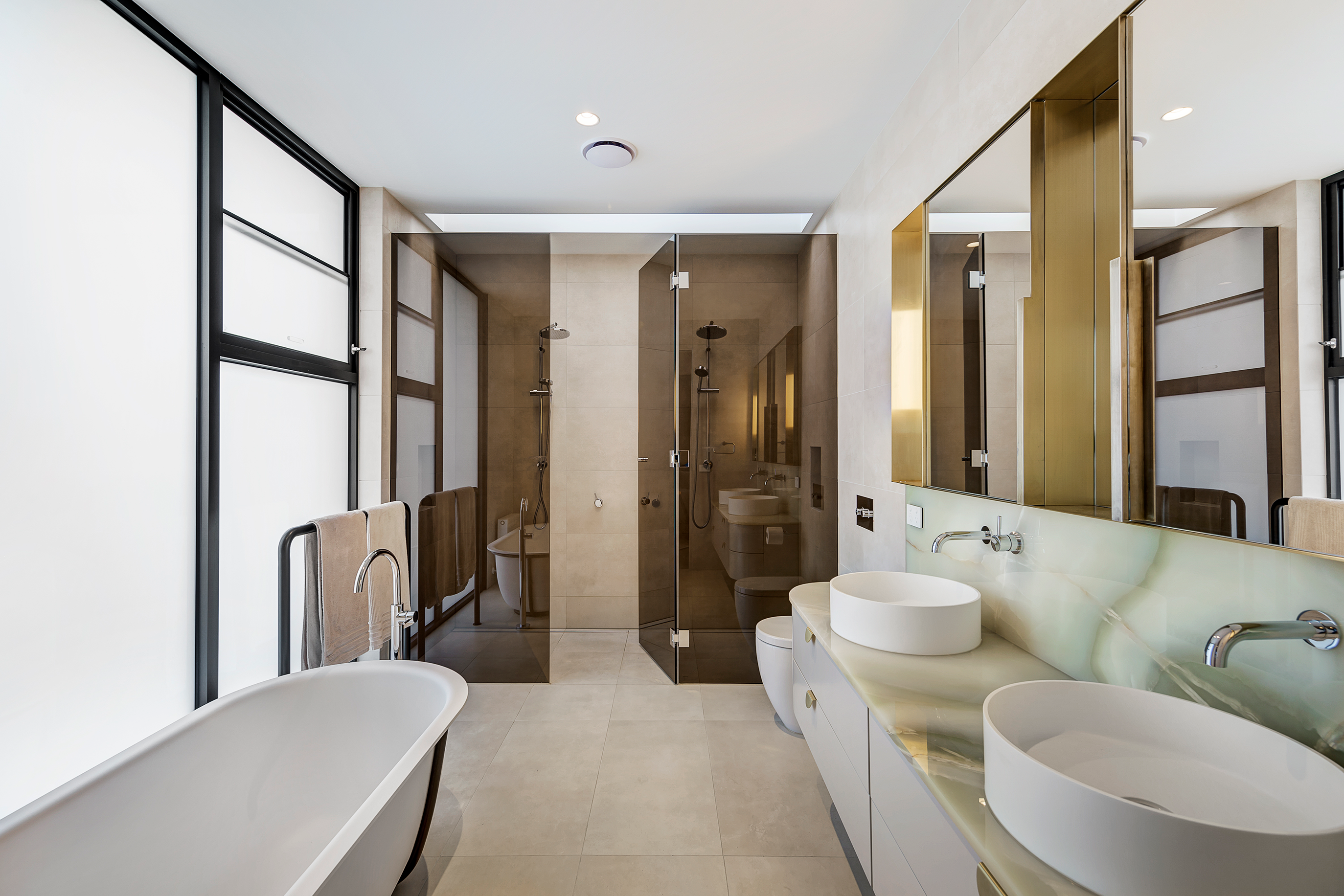 Ensuites bathroom renovation with modern finishes