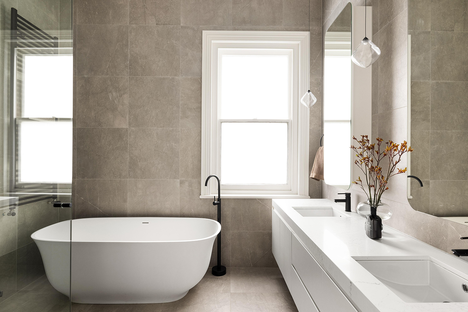 Ensuites bathroom renovation with modern finishes