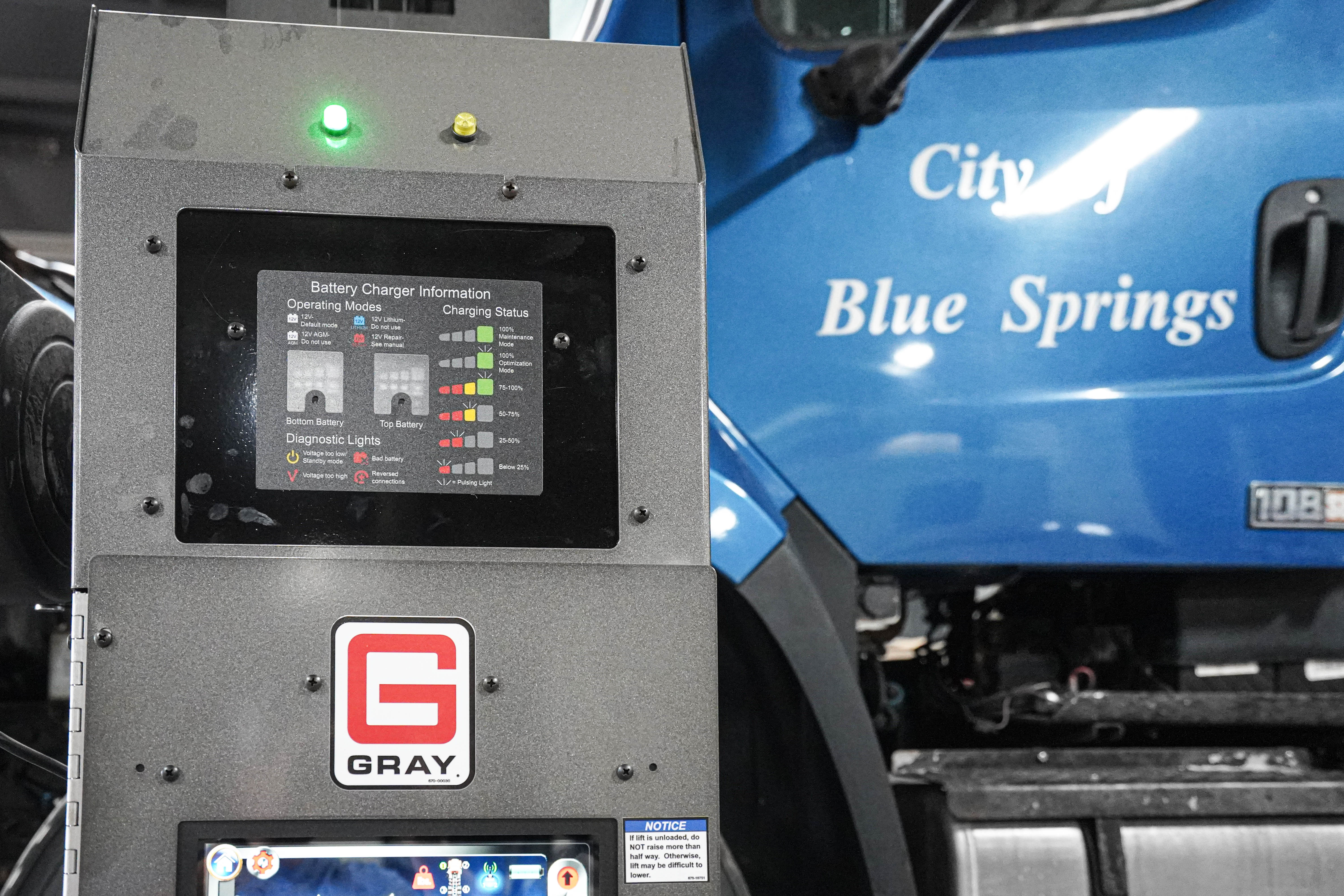 Mack MP8 engine and Granite vocational truck parts in Oak Grove, MO