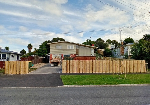 Hamilton landscaping project with custom fencing