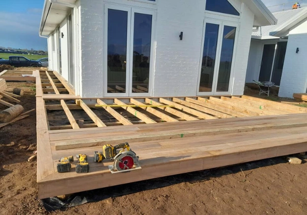 Elevated timber deck built by Hamilton landscapers