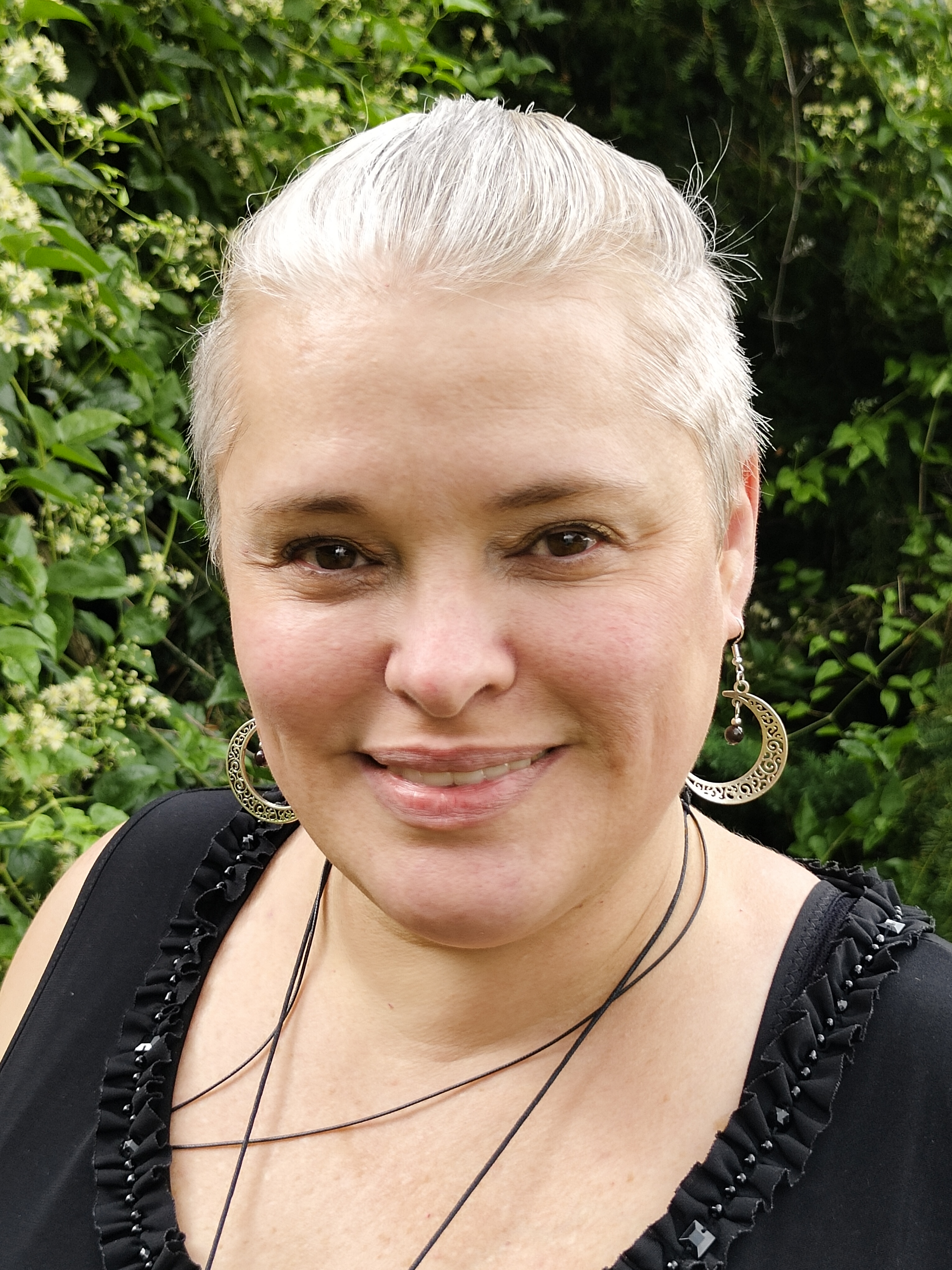 Über Inge Lederofer