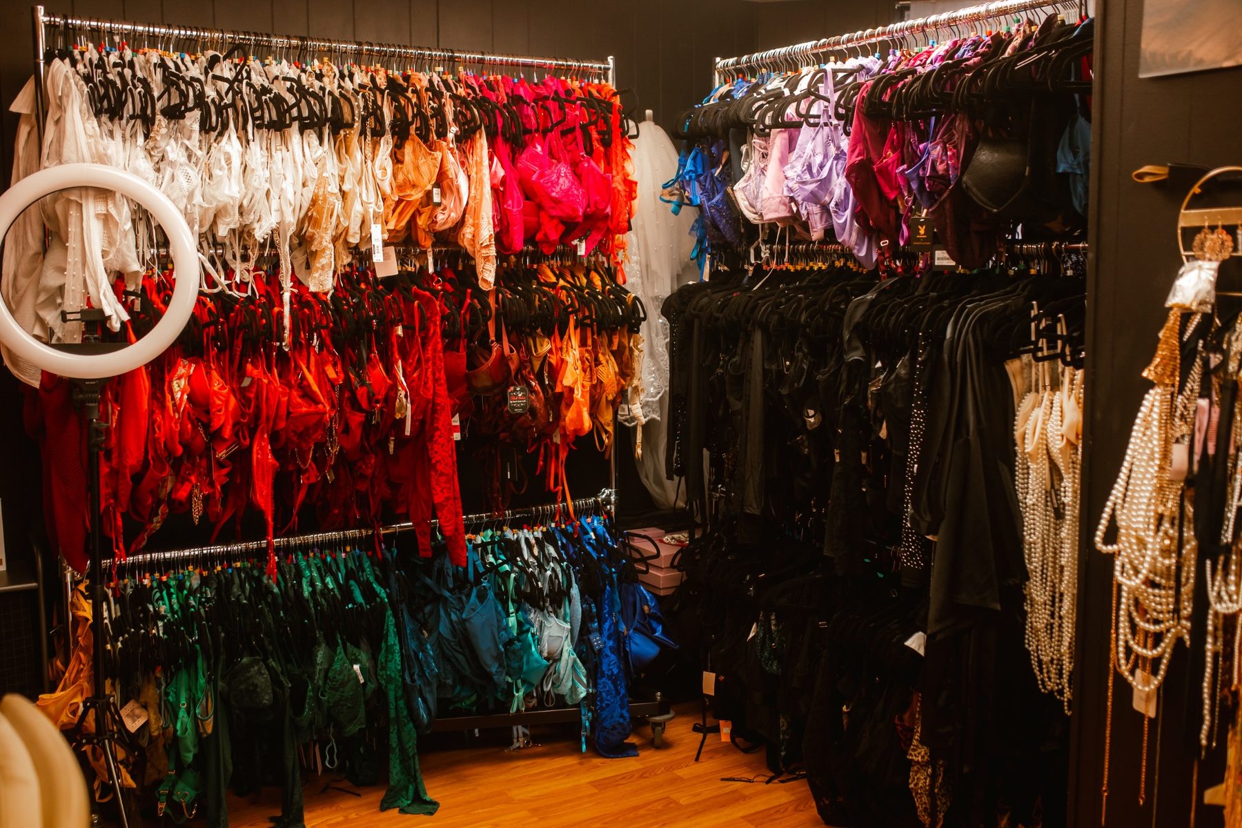 Satin Dauls client closet