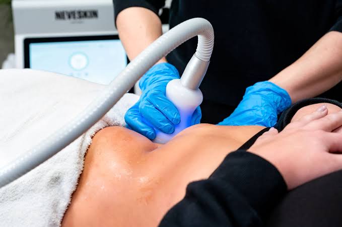 NeveSkin body contouring treatment at Bombshell Beauty Lash Bar & Esthetics