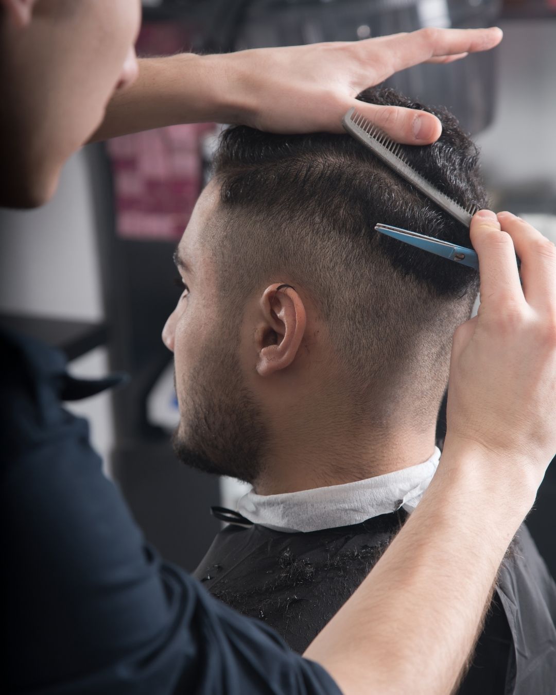 Men's haircut with massage at Salon Avalon & Spa