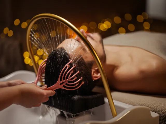 The Full Gentleman's Escape head spa treatment