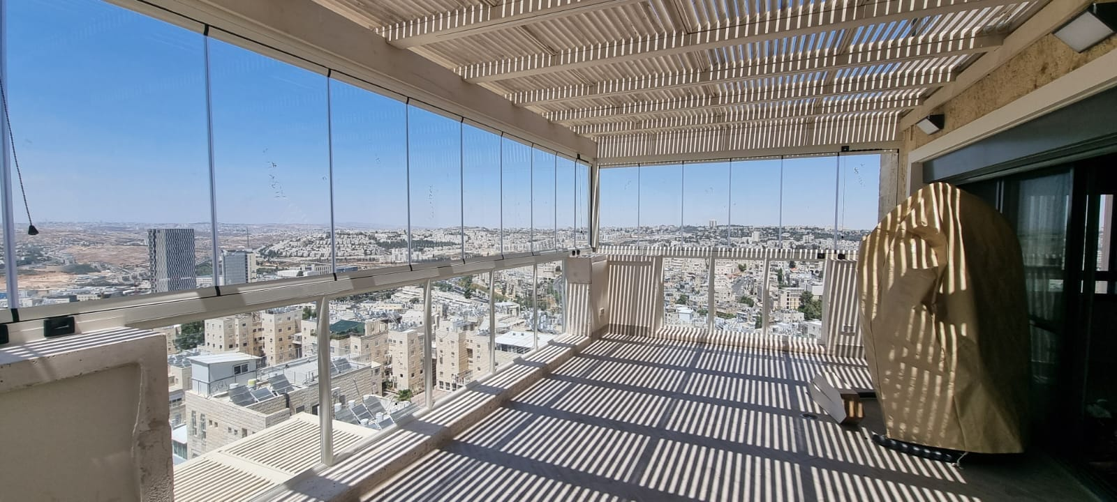 עיצוב קבוע ומינימליסטי - תמונה 6