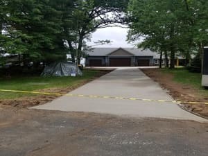 {{ custom_values.service_3 }} in {{custom_values.area_7})