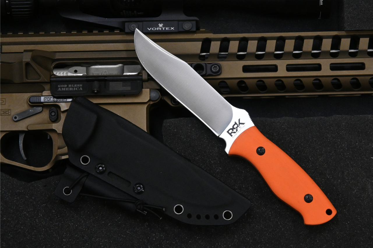 Knife photo: Hunting Marketing Agency