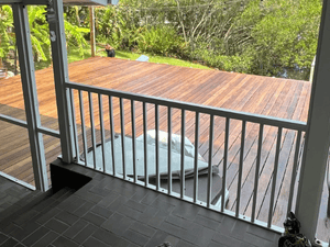 {{ custom_values.service_3 }} in {{custom_values.area_2})