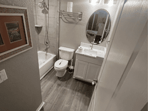 {{ custom_values.service_4 }} in {{custom_values.area_4})