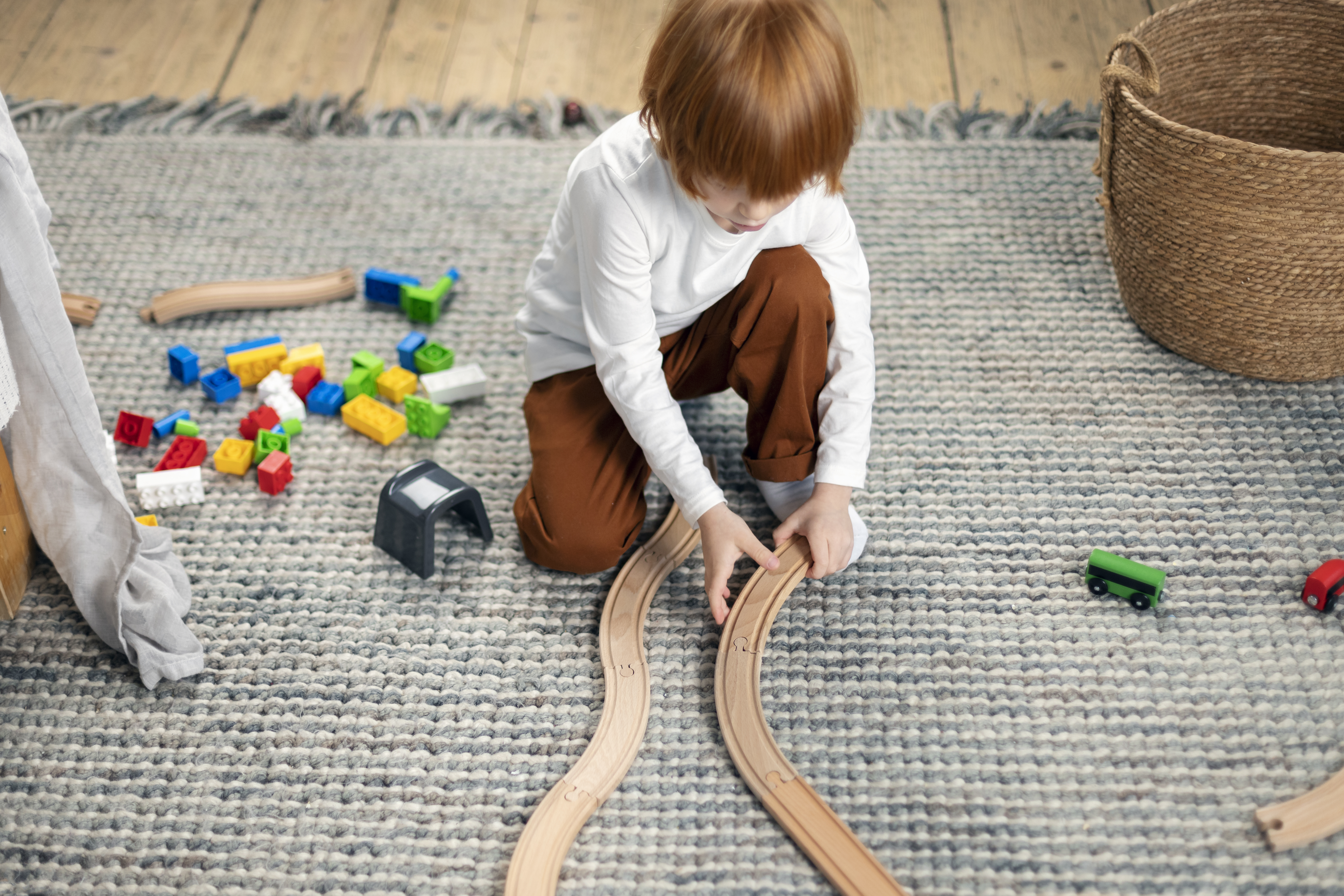 límites como barreras que guian, cómo el tren por su carril