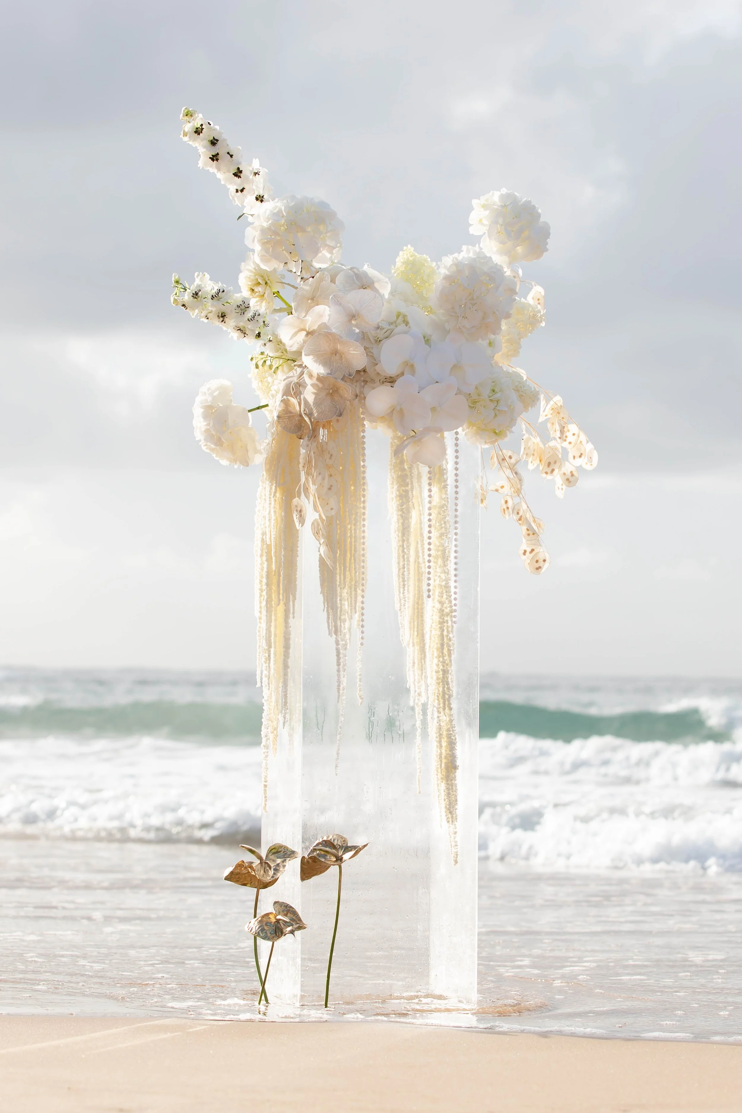 Solasta Blooms wedding ceremony flowers